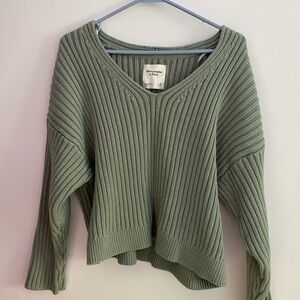 Abercrombie & Fitch Women's Olive V-Neck Sweater